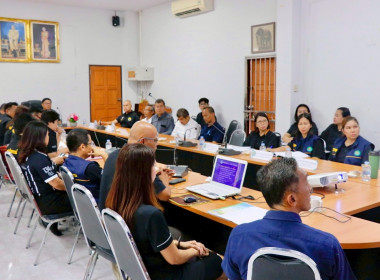 ลงพื้นที่ตรวจเยี่ยมติดตามผลการดำเนินงานการรวบรวมผลไม้ของสหกรณ์การเกษตรเพื่อการตลาดลูกค้า ธกส. นครศรีธรรมราช จำกัด โดยมี นายสมโชค จันทร์ใหม่ ประธานกรรมการ นายครรชิต พานชาตรี ผู้จัดการสหกรณ์ และเจ้าหน้าที่สหกรณ์ ให้การต้อนรับ ณ สหกรณ์การเกษตรเพื่อการตลาดลู ... พารามิเตอร์รูปภาพ 14